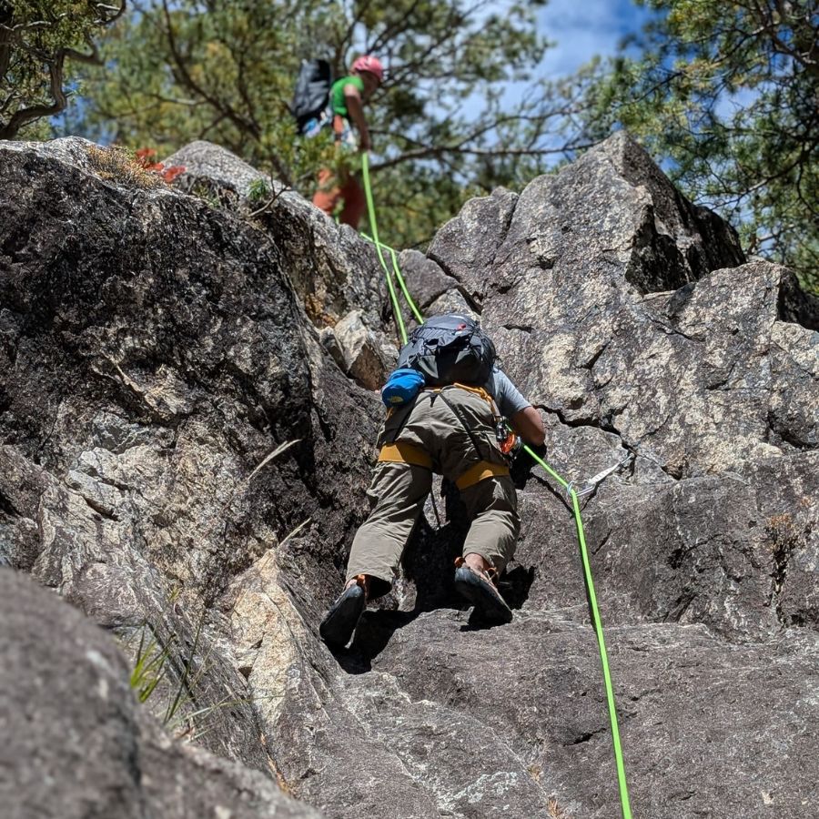 Byrdie climbing Gamma Slabs Ogawayama