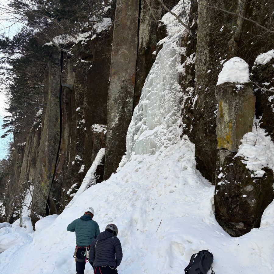 Second frozen waterfall, actual climbing