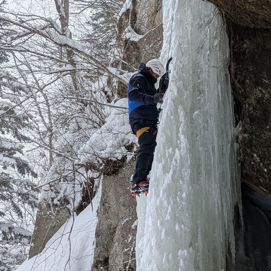 climbing frozen waterfall in Sounkyo Hokkaido Japan