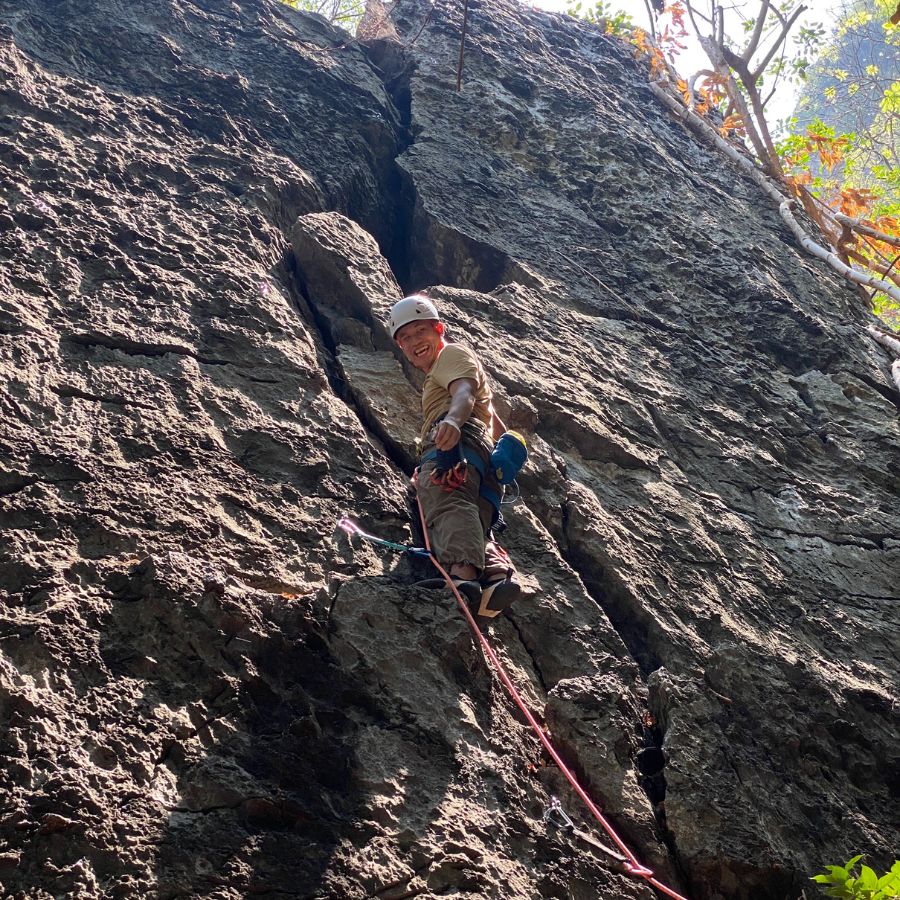 Beginner-friendly School Wall route